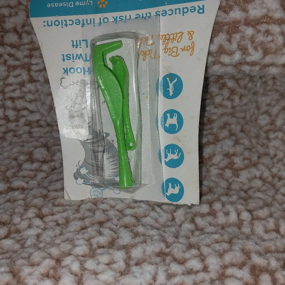 Green Tick Removal Tool